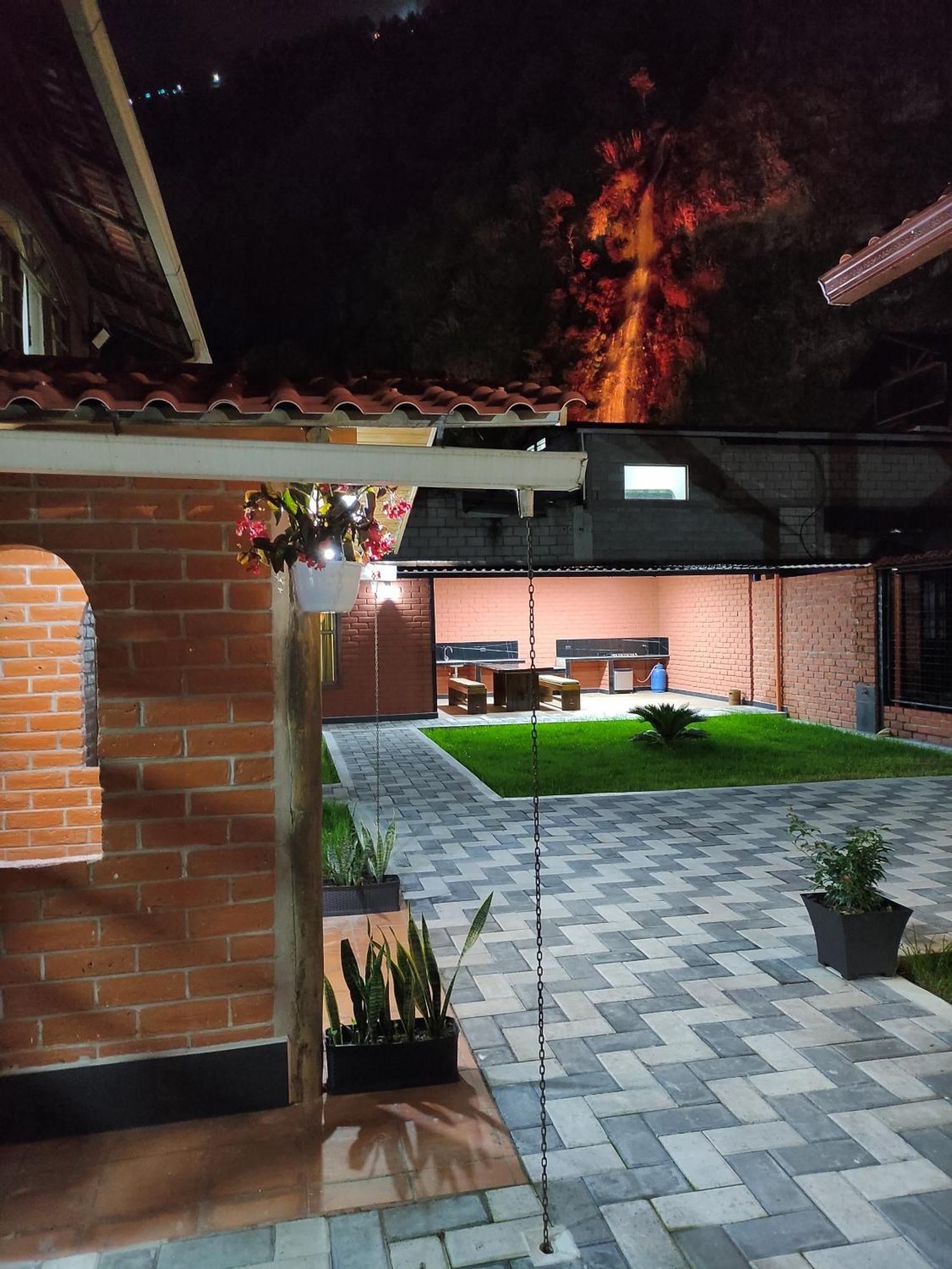 Refugio De La Virgen Villa บาญอส ภายนอก รูปภาพ