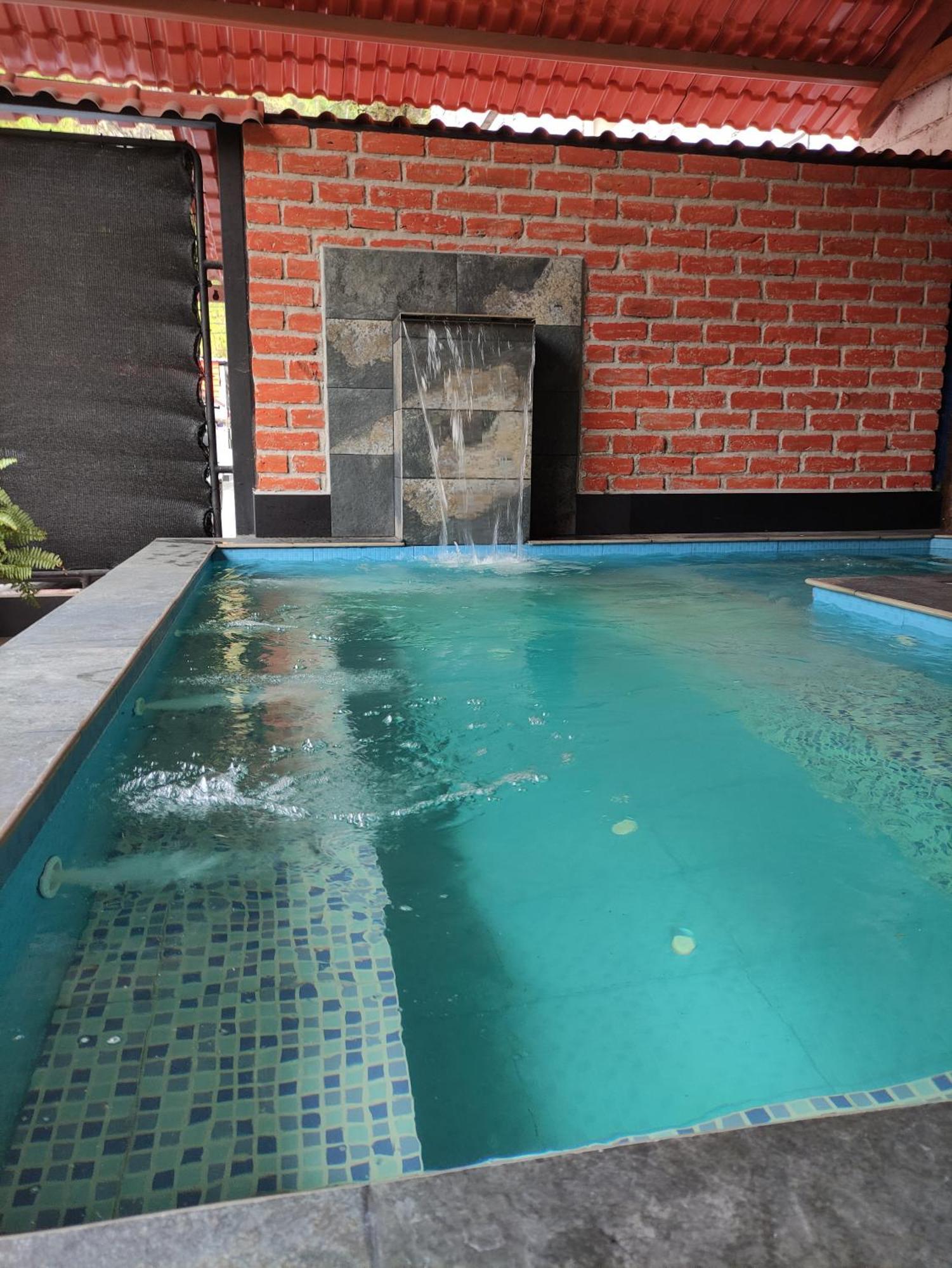 Refugio De La Virgen Villa บาญอส ภายนอก รูปภาพ